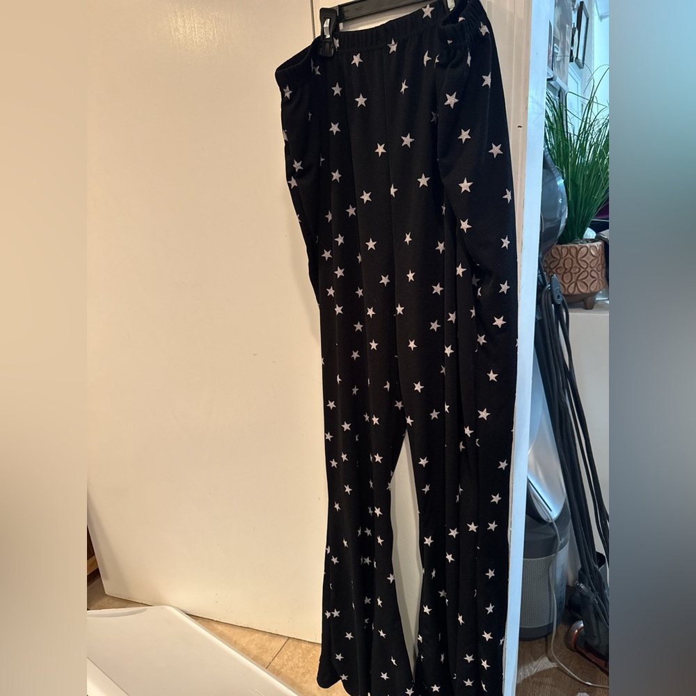 Nasty Gal Starry Black plus size Women's Flare Pants!